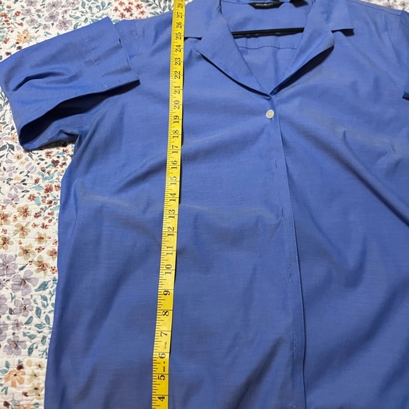 Eddie Bauier women’s Blue Button-Up Shirt - Picture 5 of 5